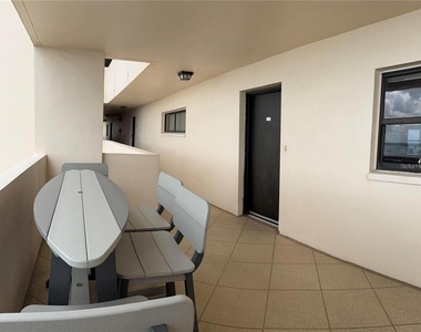 1270 Gulf Boulevard - Photo Thumbnail 4