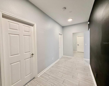 4301 River Close Boulevard - Photo Thumbnail 45