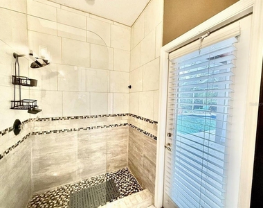 4301 River Close Boulevard - Photo Thumbnail 51