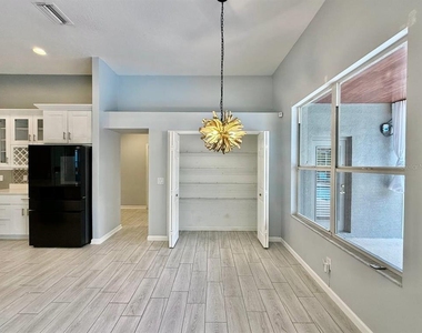 4301 River Close Boulevard - Photo Thumbnail 27