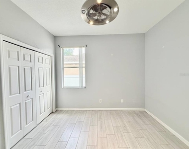 4301 River Close Boulevard - Photo Thumbnail 55