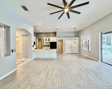 4301 River Close Boulevard - Photo Thumbnail 18