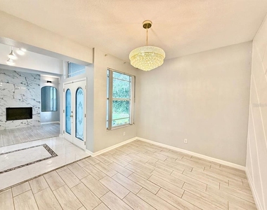 4301 River Close Boulevard - Photo Thumbnail 8