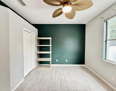 4301 River Close Boulevard - Photo Thumbnail 48