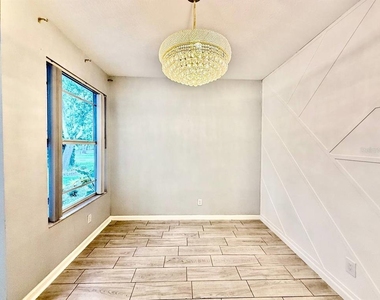 4301 River Close Boulevard - Photo Thumbnail 9