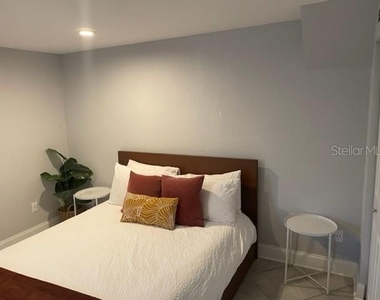 2765 61st Avenue N - Photo Thumbnail 9