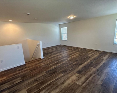 2802 Birchcreek Drive - Photo Thumbnail 15