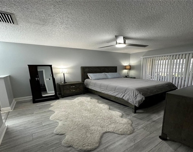 3198 Claremont Place - Photo Thumbnail 10