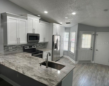 3198 Claremont Place - Photo Thumbnail 8