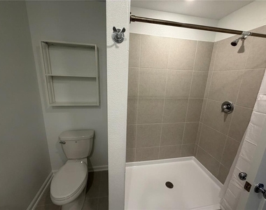 2466 Hallow Garden Rd - Photo Thumbnail 22