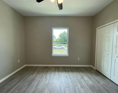 703 Camel Court - Photo Thumbnail 13