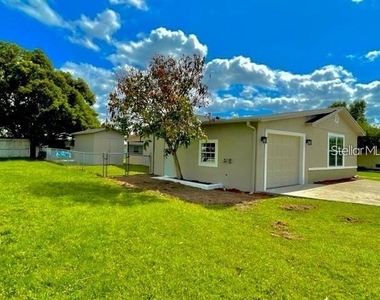 705 Harland Court - Photo Thumbnail 14