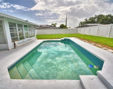 153 Browning Circle - Photo Thumbnail 35