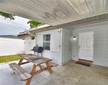 153 Browning Circle - Photo Thumbnail 32