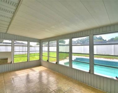 153 Browning Circle - Photo Thumbnail 30