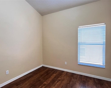 16709 Fresh Meadow Drive - Photo Thumbnail 29