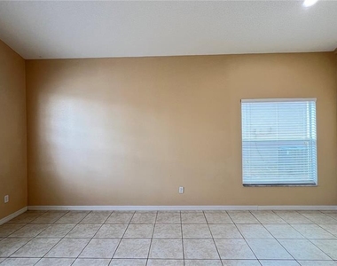 16709 Fresh Meadow Drive - Photo Thumbnail 7