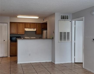 2209 Antigua Place - Photo Thumbnail 16