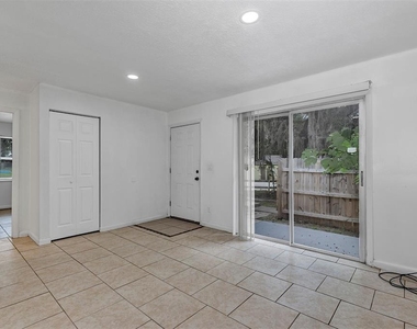 3990 Se 17th Ct - Photo Thumbnail 7