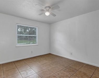 3990 Se 17th Ct - Photo Thumbnail 9