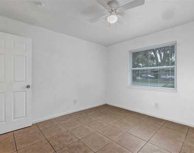 3990 Se 17th Ct - Photo Thumbnail 12