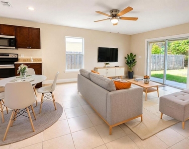 642 Heraldo Court - Photo Thumbnail 2