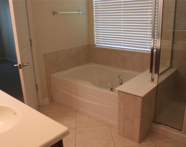 7730 Brofield Avenue - Photo Thumbnail 10