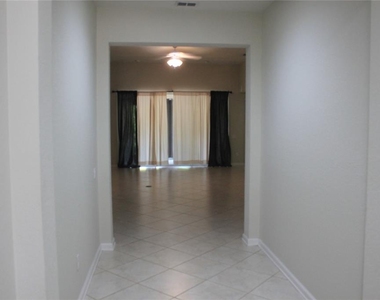 7730 Brofield Avenue - Photo Thumbnail 14
