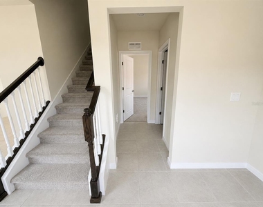 4083 Feather Tree Drive - Photo Thumbnail 4