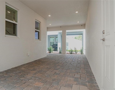 16277 Honey Harvest Street - Photo Thumbnail 36