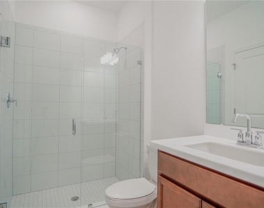 16277 Honey Harvest Street - Photo Thumbnail 15