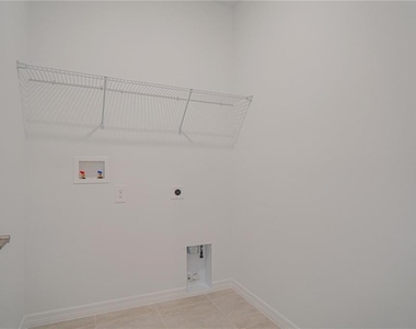 16277 Honey Harvest Street - Photo Thumbnail 23