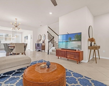 5090 Caspian Street - Photo Thumbnail 3