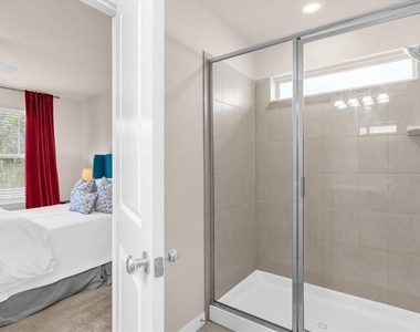 5090 Caspian Street - Photo Thumbnail 19