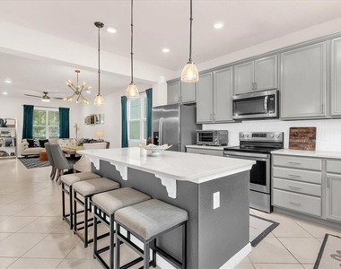 5090 Caspian Street - Photo Thumbnail 11