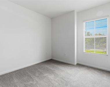 3092 Chromatic Street - Photo Thumbnail 14