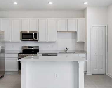 3092 Chromatic Street - Photo Thumbnail 5