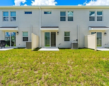 3092 Chromatic Street - Photo Thumbnail 9
