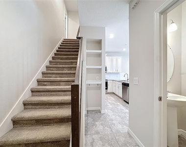 10141 Greenstone Ridge Street - Photo Thumbnail 16