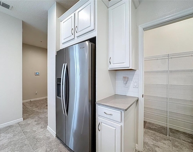 10141 Greenstone Ridge Street - Photo Thumbnail 14