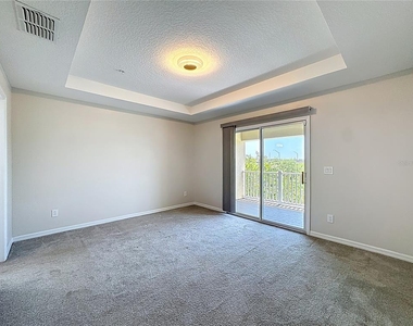10141 Greenstone Ridge Street - Photo Thumbnail 17