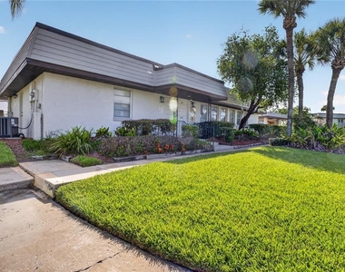 53 Windtree Lane - Photo Thumbnail 24