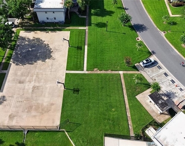 53 Windtree Lane - Photo Thumbnail 28