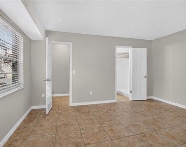 53 Windtree Lane - Photo Thumbnail 12