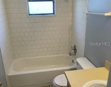 2830 Skyview Drive - Photo Thumbnail 3