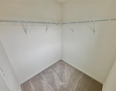2734 Raindrop Run St - Photo Thumbnail 42
