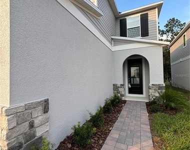 2734 Raindrop Run St - Photo Thumbnail 2