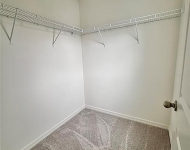 2734 Raindrop Run St - Photo Thumbnail 41