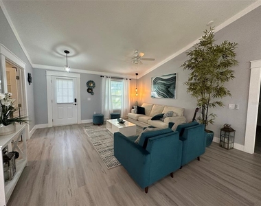 9830 Water Fern Circle - Photo Thumbnail 6