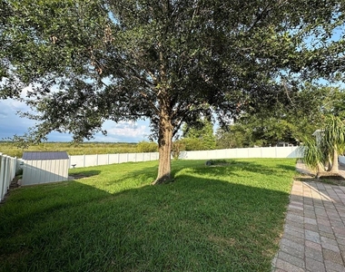 9830 Water Fern Circle - Photo Thumbnail 27